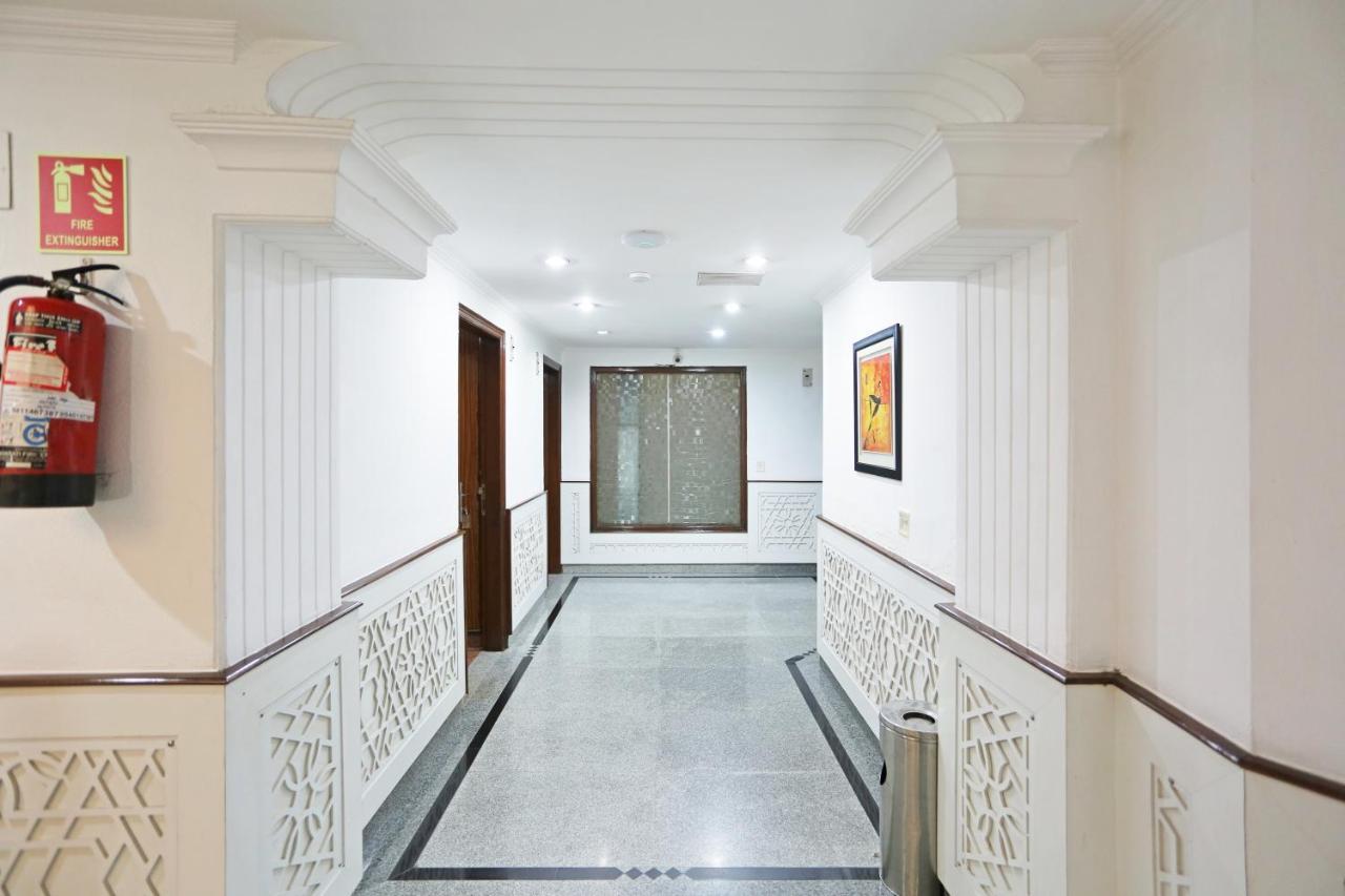 Hotel Windsor Castle Cyber City 古尔冈 外观 照片